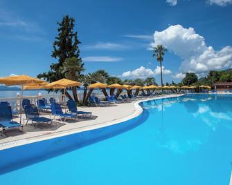 Sunshine Corfu Hotel & Spa - Nisaki - Piscina