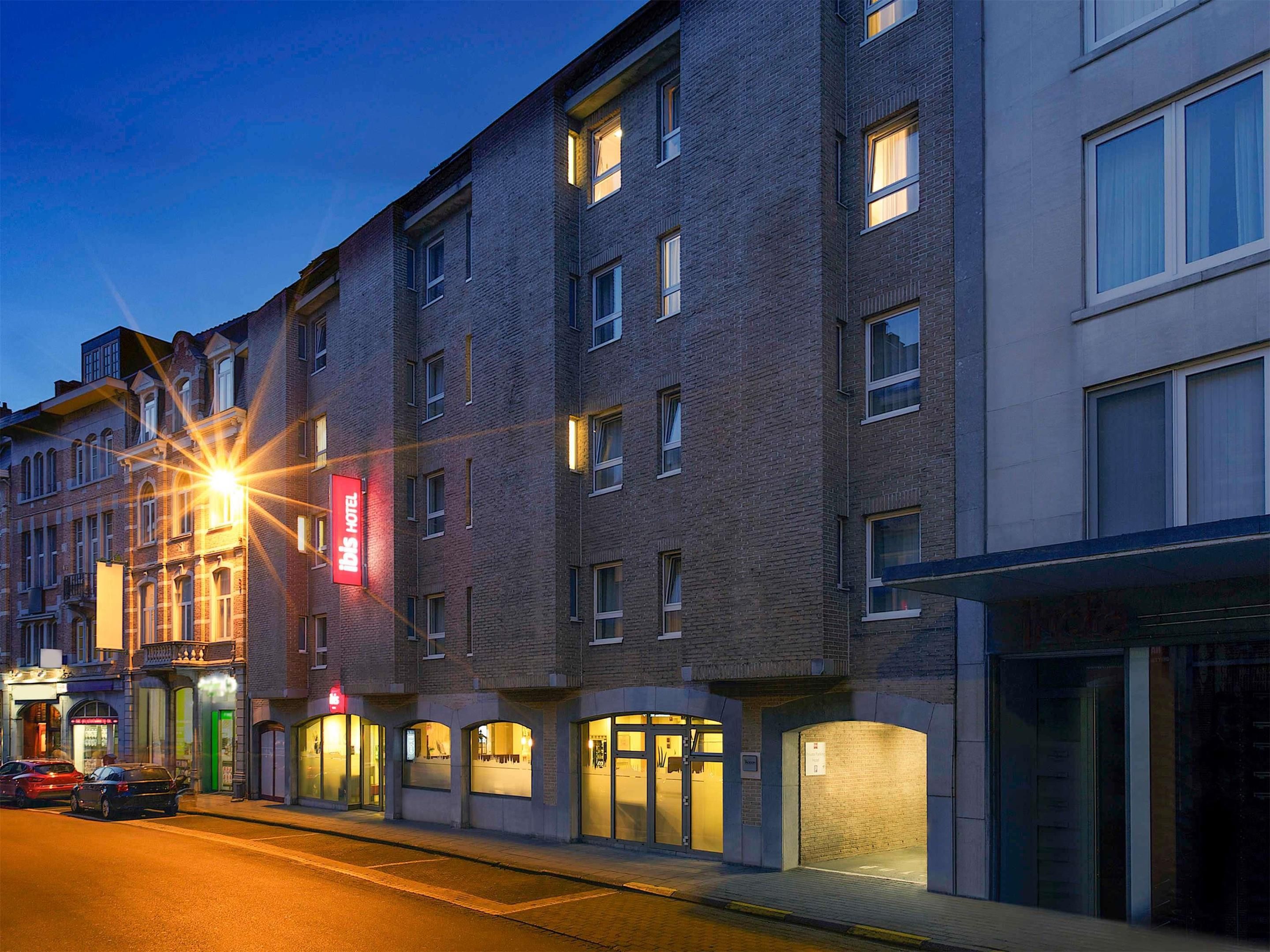 Ibis Leuven Centrum - לויבן - בניין