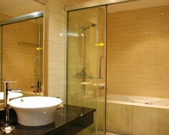 Ying Ge Hai Holiday Hotel - Guangzhou
