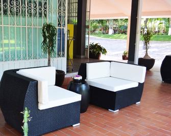 Rancho Macloy Hotel Spa & Social Events - Yautepec de Zaragoza - Lobby