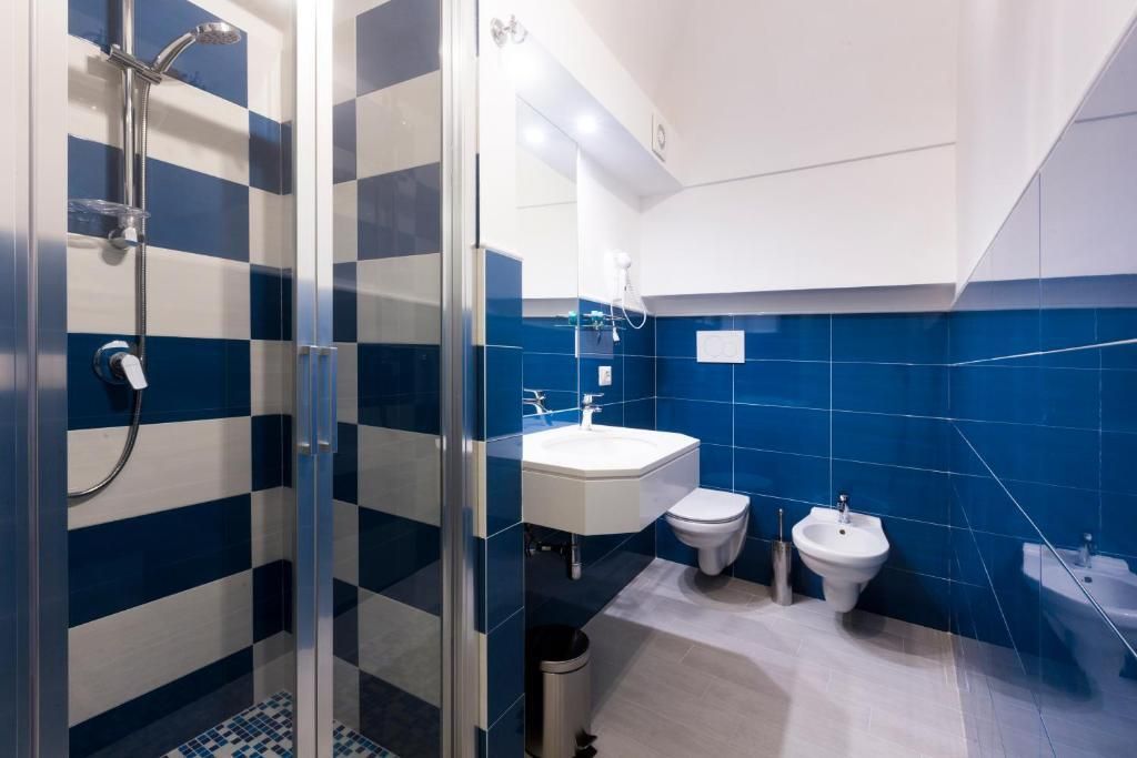 Holiday Sorrento Center