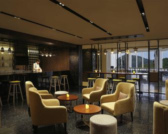 Novotel Kochi Infopark - Cochín - Bar