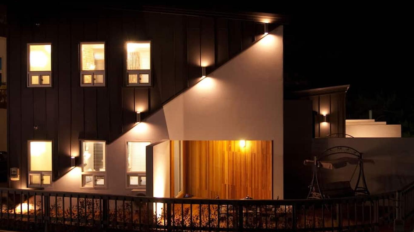 그리드 1398 펜션