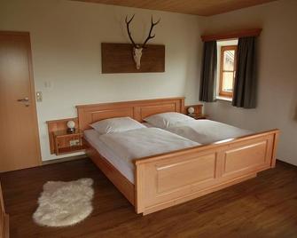 Ferienwohnung Fritzenwenger - Übersee - Sypialnia