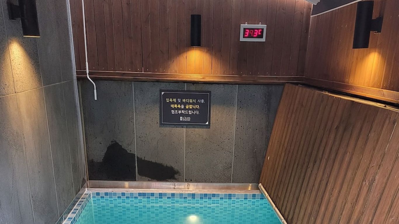 Louis Boutique Hotel