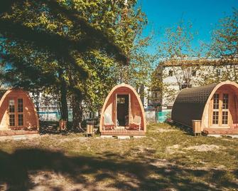Downtown Forest Hostel & Camping - Vilna - Makuuhuone