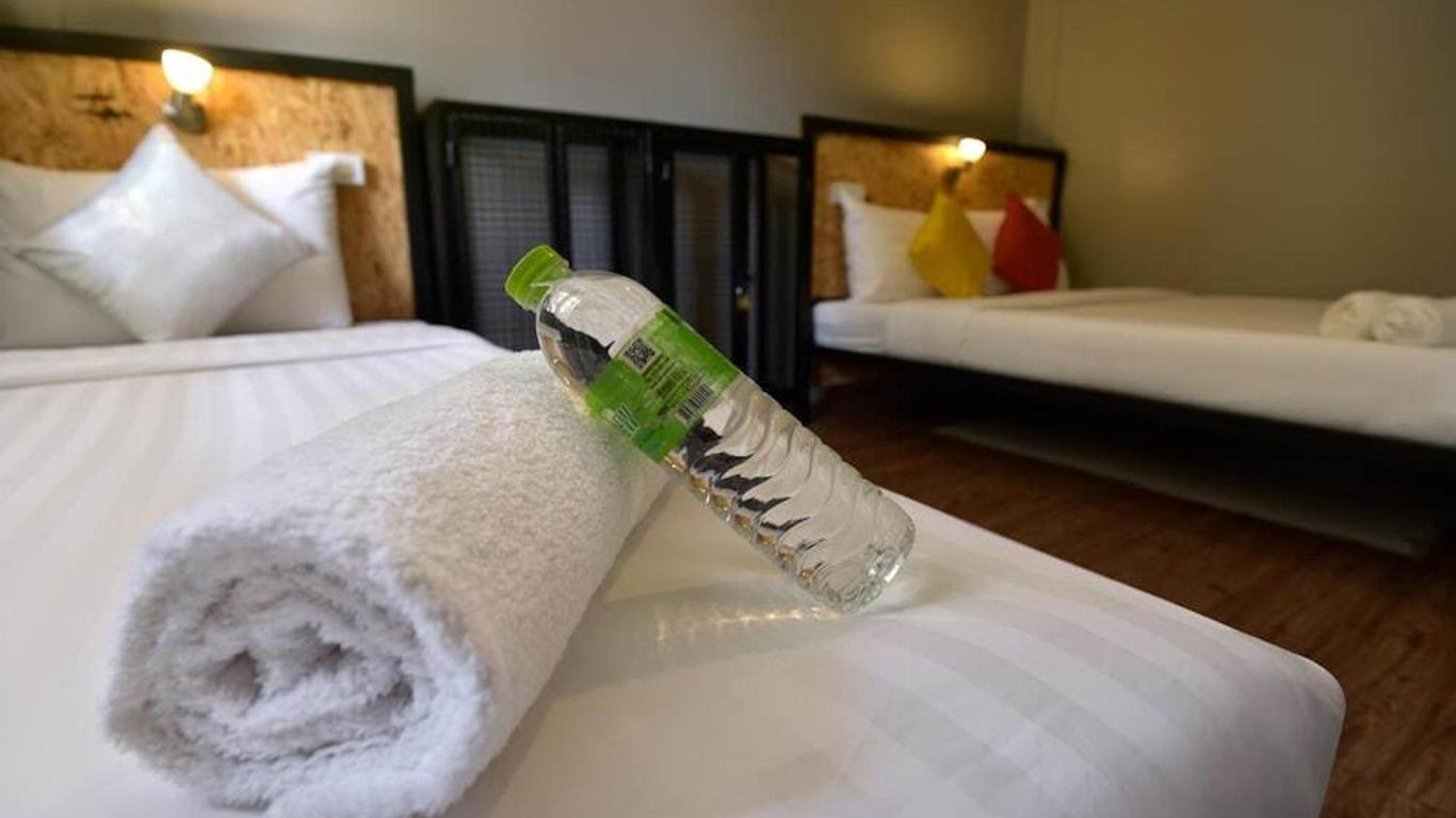 Ok Chic Phuket Hostel