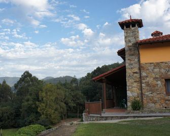 Apartamentos Esqueiro - Cudillero - Außenansicht