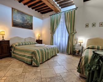 B&B Siena In Centro - Diffuso - סיינה - חדר שינה