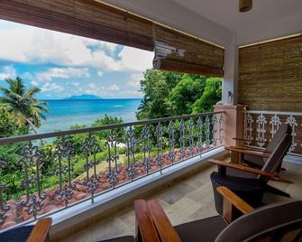 Bel Horizon Residence Seychelles, swimming pool, free wifi, semi-detached villa - Beau Vallon - Balkon