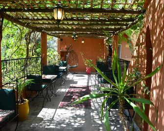 Auberge Ayam Atlas- pool 10mn away - Marrakech - Patio