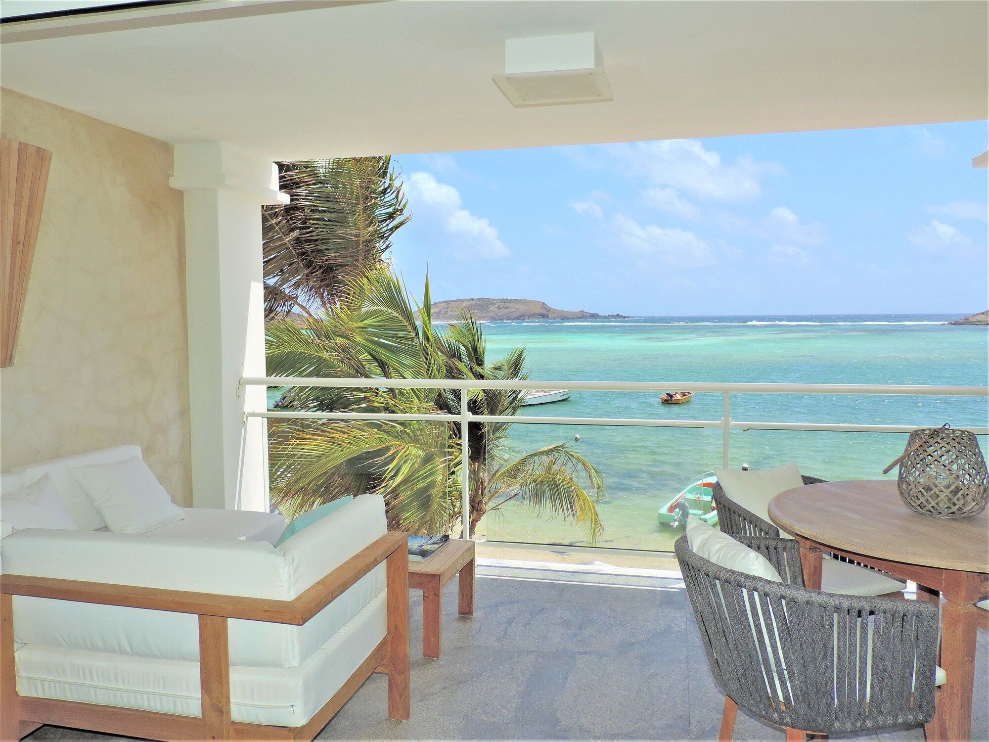هوتل ليه أوندين سور لا بلاج - Gustavia - شرفة