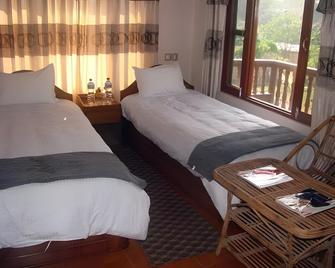 River Bank Inn - Sauraha - Habitación