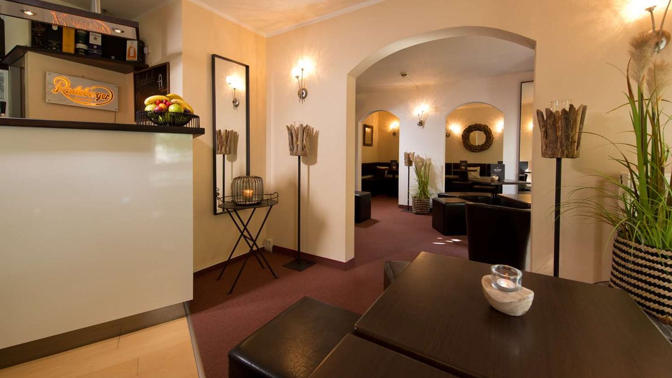 Achat Hotel Dresden Elbufer