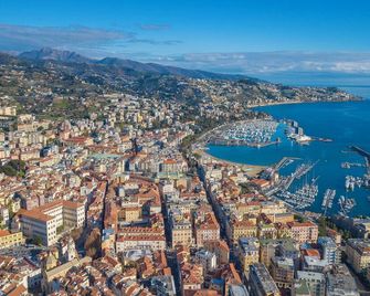 Oltremare - Happy Rentals - Sanremo