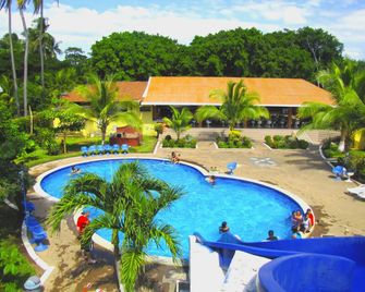 Tropiclub Playa El Cuco - El Cuco - Zwembad