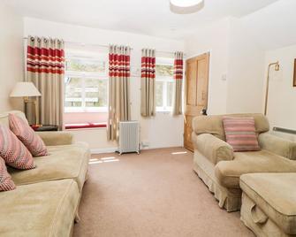 The Retreat - Totnes - Living room