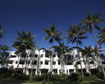Peninsula Boutique Hotel Port Douglas - Adults Only Haven - Port Douglas - Building