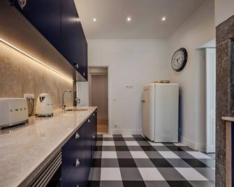 Casas de São Bento - Lisbon - Kitchen