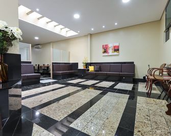 Hotel Express Terminal Tur - Rodoviária Porto Alegre - פורטו אלגרה - לובי