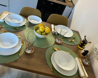 Echoes of Mljet - Odjeci Mljeta - Sobra - Ruang makan