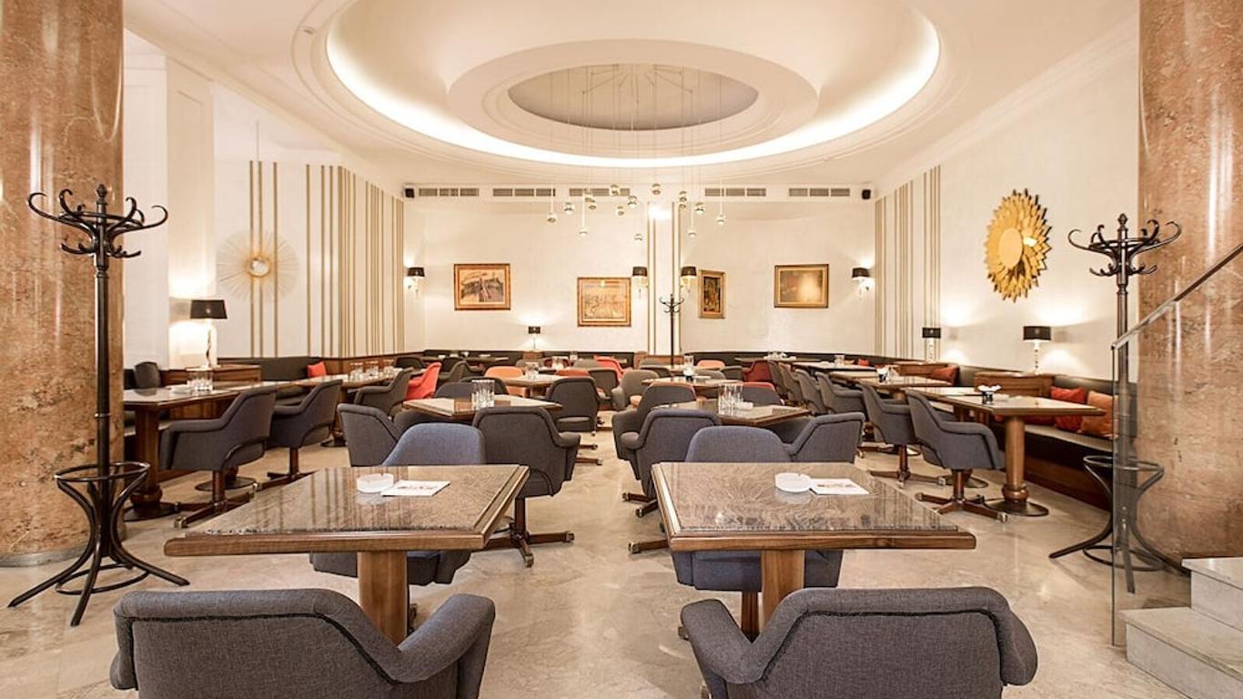 فندق ماجستيك