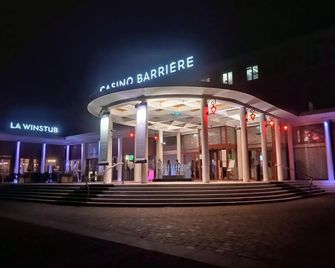 Charmant Studio Classe 3 Etoiles Au Coeu - Niederbronn-les-Bains - Bâtiment