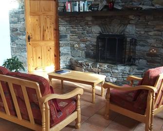 Self Catering Cottage In Picturesque Inagh Valley With Wi-Fi - Recess - Патіо