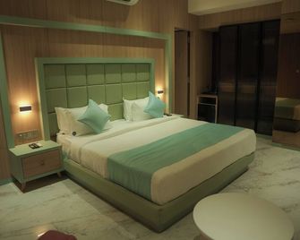 Sudarshan Palace By Spree - Dwārka - Slaapkamer