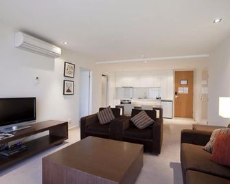 Beachfront Resort Torquay - Torquay - Salon