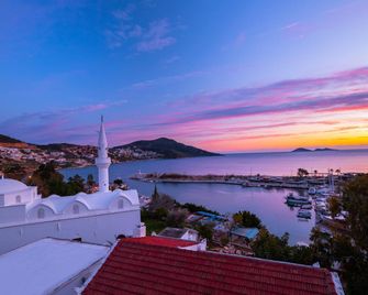 Zinbad Hotel Kalkan - Kalkan - Beach