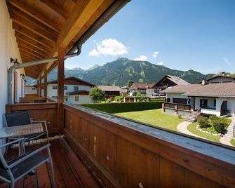 Hotel Goldene Rose - Reutte in Tirol - Balkon