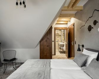 بياوا أوكا - زاكوباني - غرفة نوم