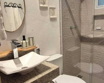 Vale do Lago - Casa de Campo e Eventos - Vila Velha - Baño