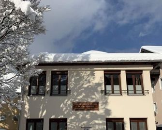 Ferienwohnung Max 1 - Garmisch-Partenkirchen - Gebouw