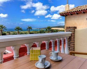 Hotel Dulce Nombre - Tarifa - Balcony