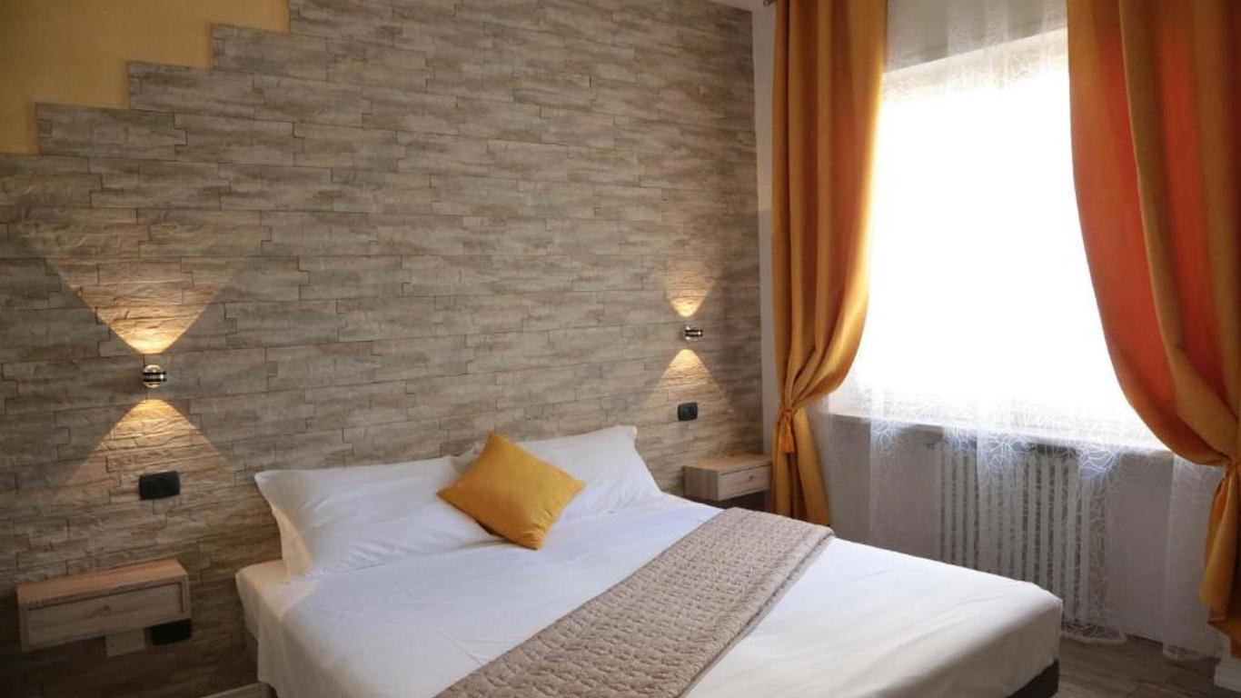 Aurelia Rooms