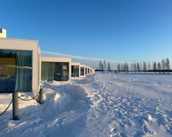 Seaside Glass Villas - Kemi - Building