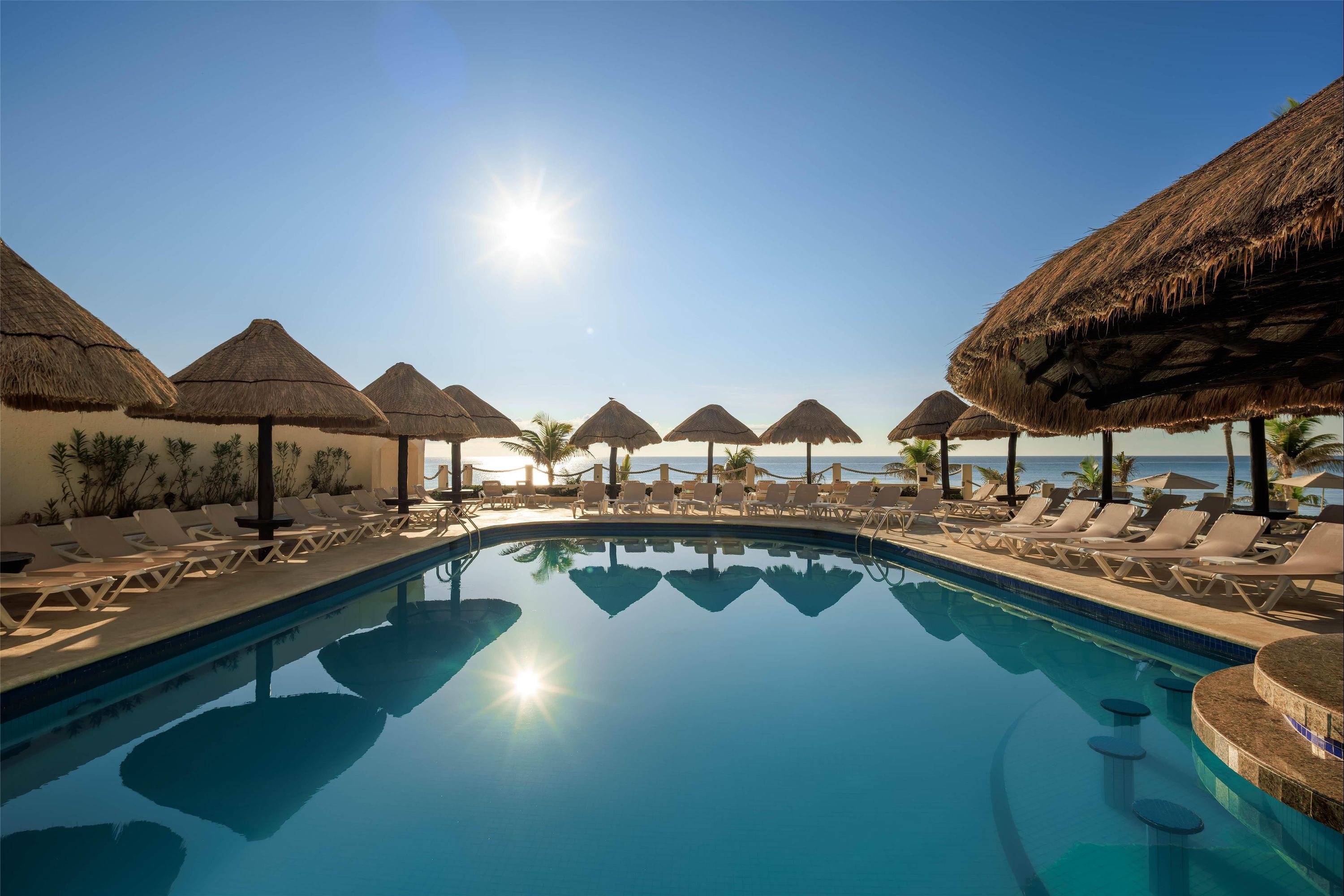 Occidental Tucancun - Cancún - Piscine