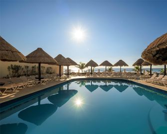 Occidental Tucancun - Cancún - Piscine