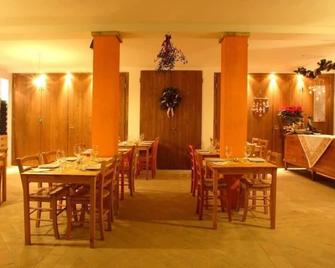 Agriturismo Villa Venti - Roncofreddo - Restaurant