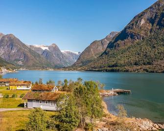 Awesome Home In Fjærland - Fjærland