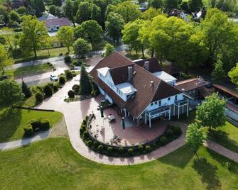 Hotel Reindahls - Strausberg - Building