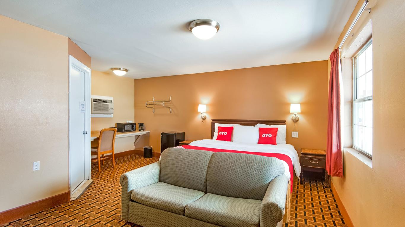 OYO Hotel Atoka