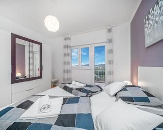 Adria Sun Apartments - Vodice - Chambre