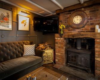 The Queen's Arms - Hungerford - Huiskamer