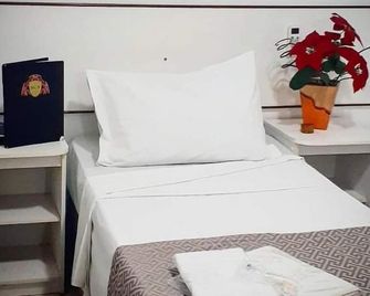 Hotel Cuca Fresca - Cotia - Habitación