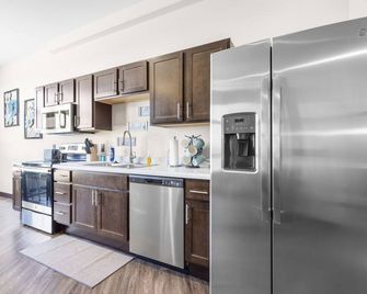Fantasy Field Condo #217 - Dyersville - Cocina