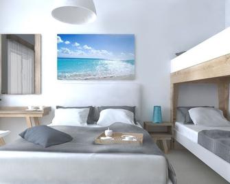 Philoxenia Earia - Paralia Vrasna