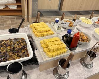 Toyoko Inn Hokkaido Hakodate Ekimae Asaichi - Hakodate - Buffet